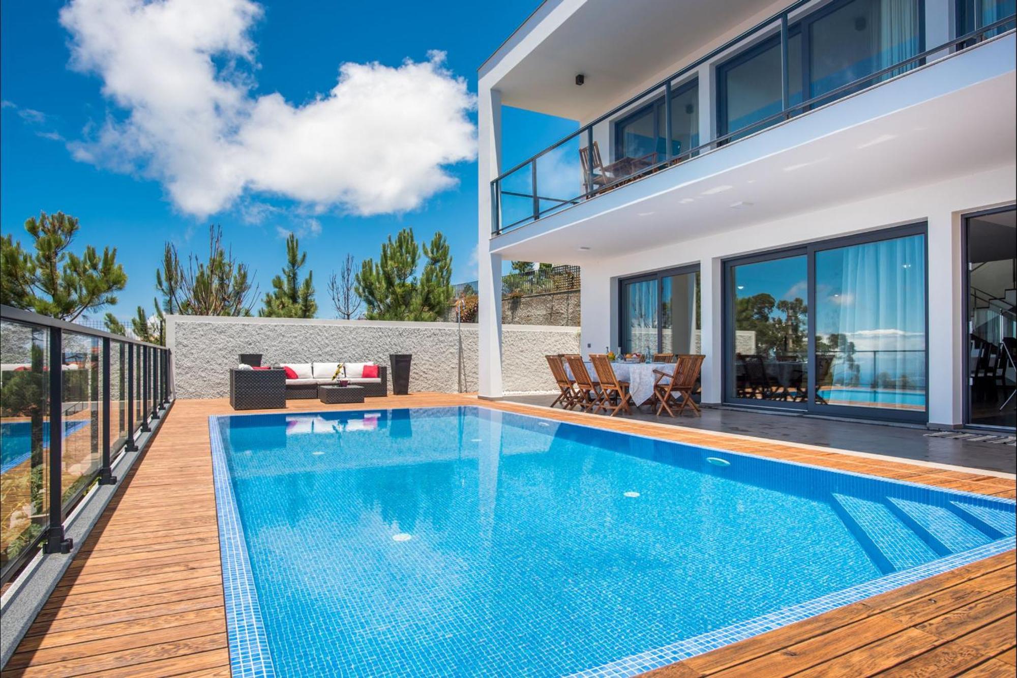 Villa Enjoy - By Lovelystay Lombo da Velha Экстерьер фото
